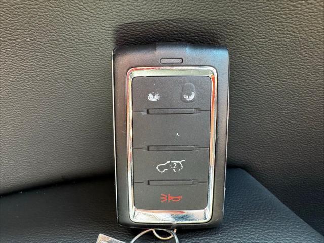 Photo of 2024 Silver Zynith Jeep Grand Cherokee L