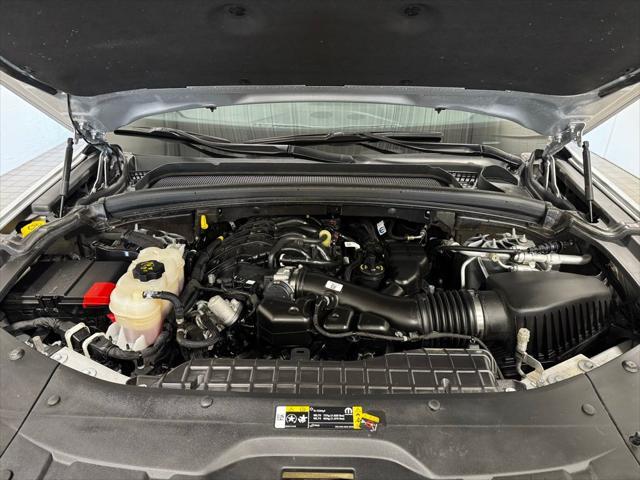 Photo of 2024 Silver Zynith Jeep Grand Cherokee L