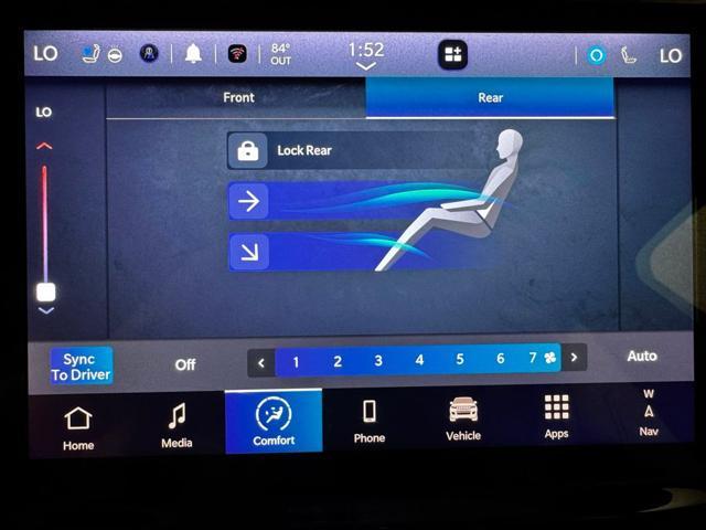 Photo of 2024 Silver Zynith Jeep Grand Cherokee L
