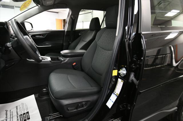 Photo of 2022 Midnight Black Metallic Toyota RAV4