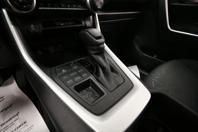 Photo of 2022 Midnight Black Metallic Toyota RAV4