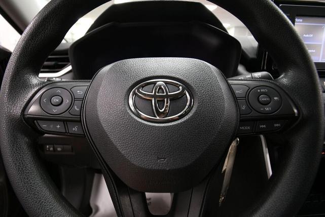Photo of 2022 Midnight Black Metallic Toyota RAV4