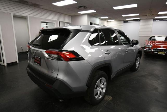 Photo of 2024 Silver Sky Toyota RAV4