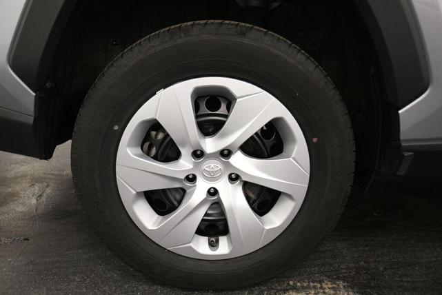 Photo of 2024 Silver Sky Toyota RAV4