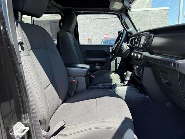 Photo of 2018 Black Clearcoat Jeep Wrangler Unlimited