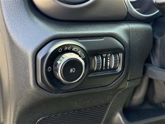 Photo of 2018 Black Clearcoat Jeep Wrangler Unlimited