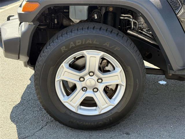 Photo of 2018 Black Clearcoat Jeep Wrangler Unlimited