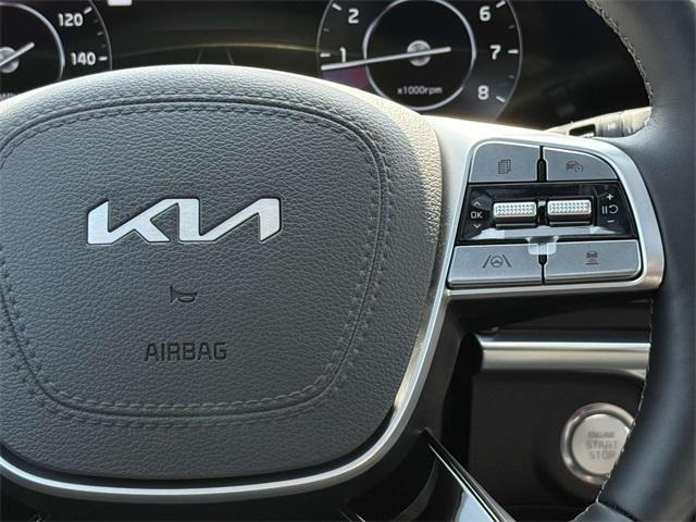 Photo of 2025 Gray Kia Telluride