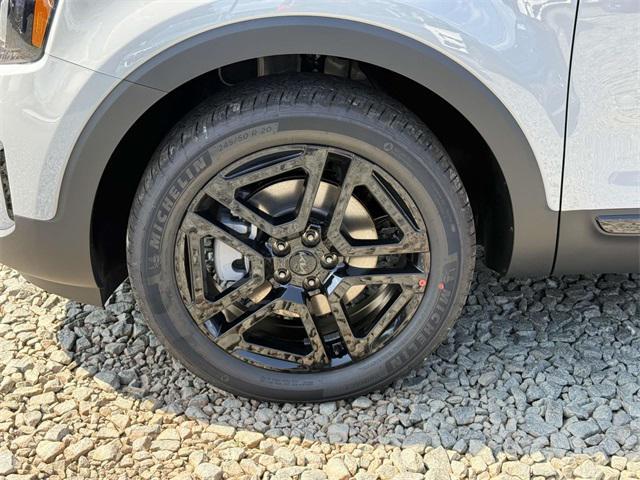 Photo of 2025 Gray Kia Telluride