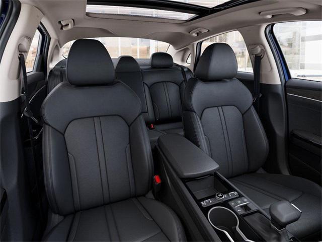 Photo of 2026 Yacht Blue Kia K5