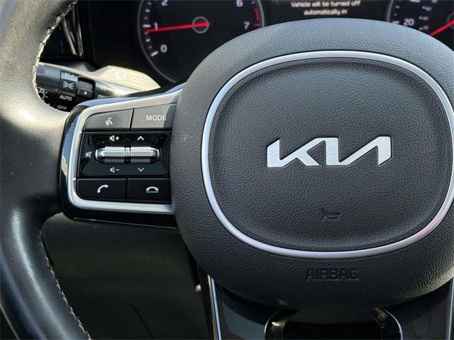 Photo of 2022 Sapphire Blue Kia Sorento