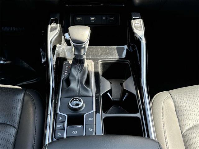 Photo of 2022 Sapphire Blue Kia Sorento