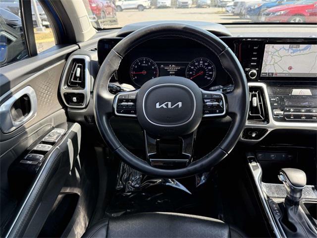 Photo of 2022 Sapphire Blue Kia Sorento