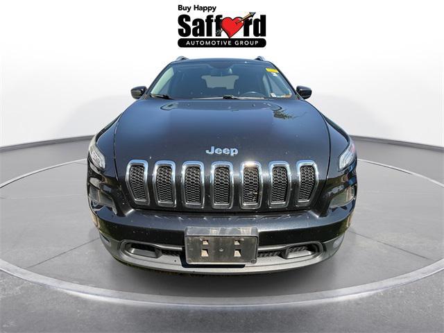 Photo of 2015 Brilliant Black Crystal Pearlcoat Jeep Cherokee