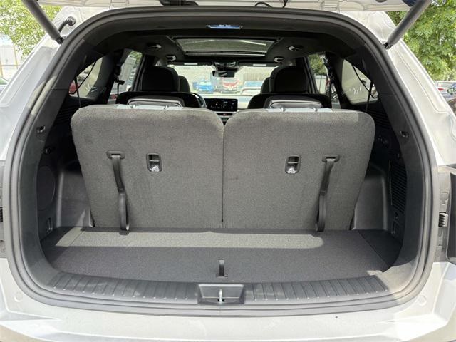 Photo of 2025 Silver Kia Sorento Plug-In Hybrid