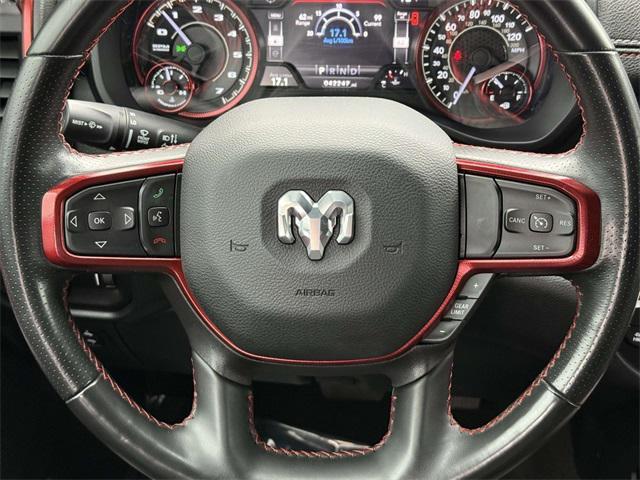 Photo of 2022 Diamond Black Crystal Pearlcoat RAM 1500