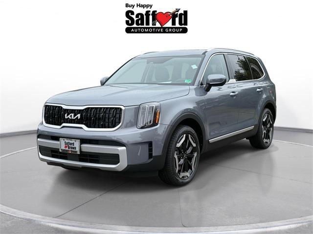 Photo of 2025 Everlasting Silver Kia Telluride