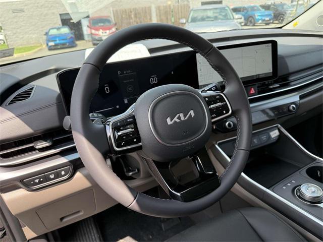 Photo of 2026 Panthera Metal Kia Carnival Hybrid