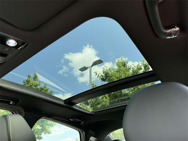 Photo of 2026 Yacht Blue Kia K5