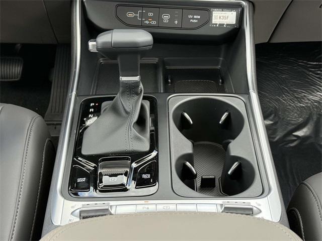 Photo of 2026 Panthera Metal Kia Carnival