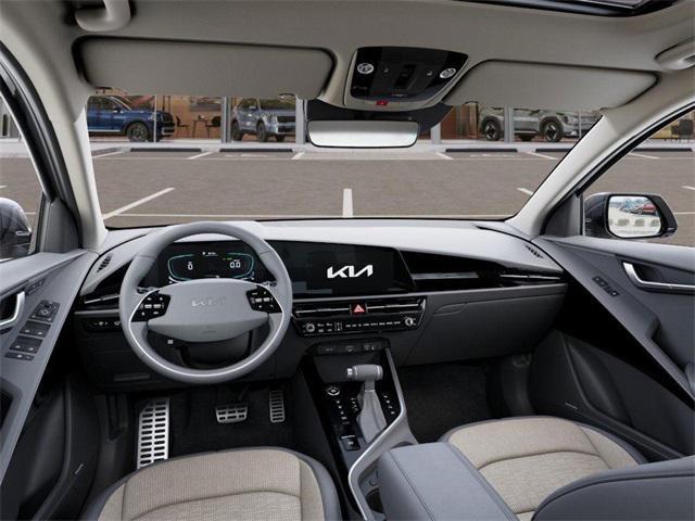 Photo of 2025 Steel Kia Niro