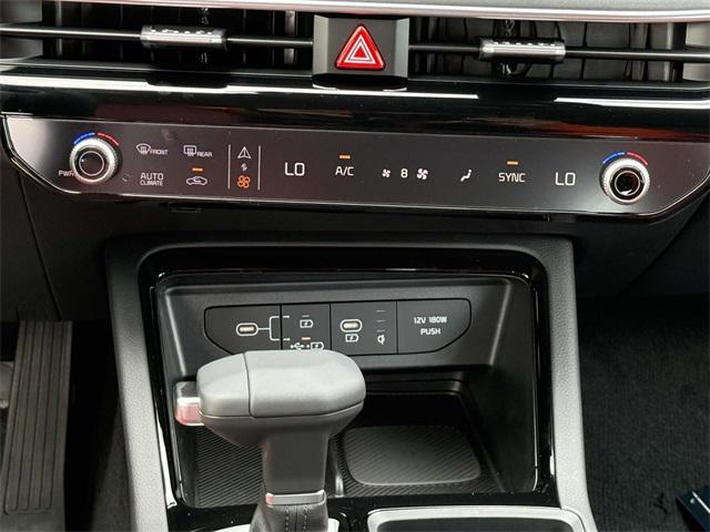 Photo of 2025 Gray Kia K5