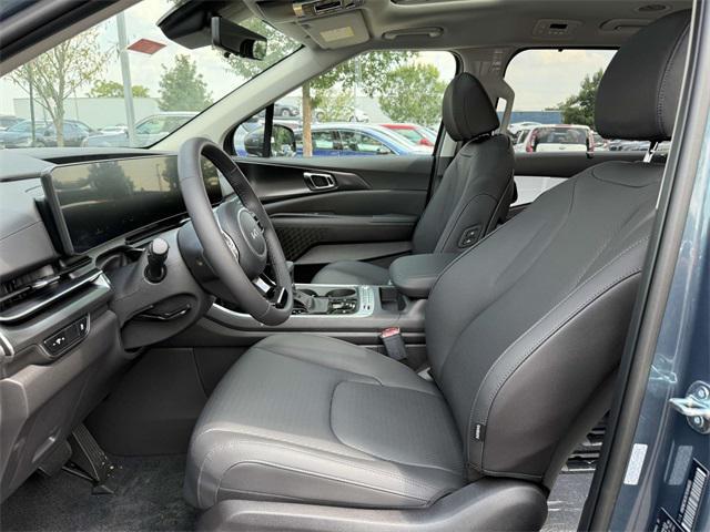 Photo of 2026 Astra Blue Kia Carnival