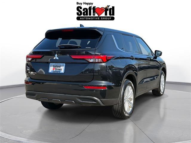 Photo of 2024 Black Diamond Mitsubishi Outlander