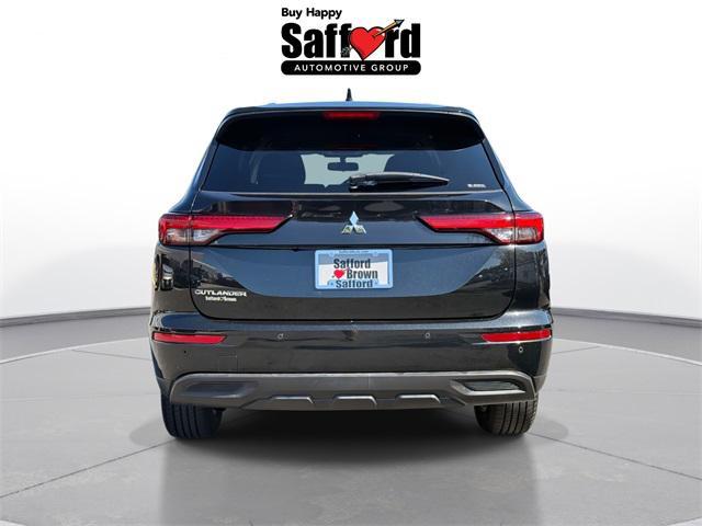 Photo of 2024 Black Diamond Mitsubishi Outlander