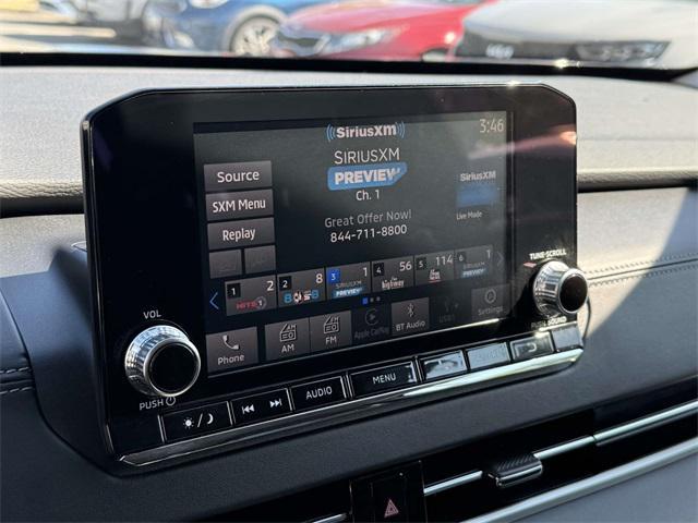 Photo of 2024 Black Diamond Mitsubishi Outlander