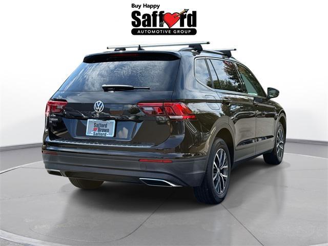 Photo of 2019 Deep Black Pearl Volkswagen Tiguan