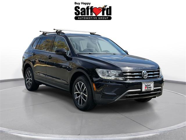 Photo of 2019 Deep Black Pearl Volkswagen Tiguan
