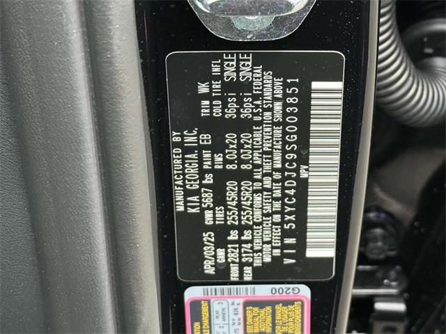Photo of 2025 Ebony Kia EV6