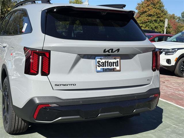 Photo of 2026 Wolf Gray Kia Sorento