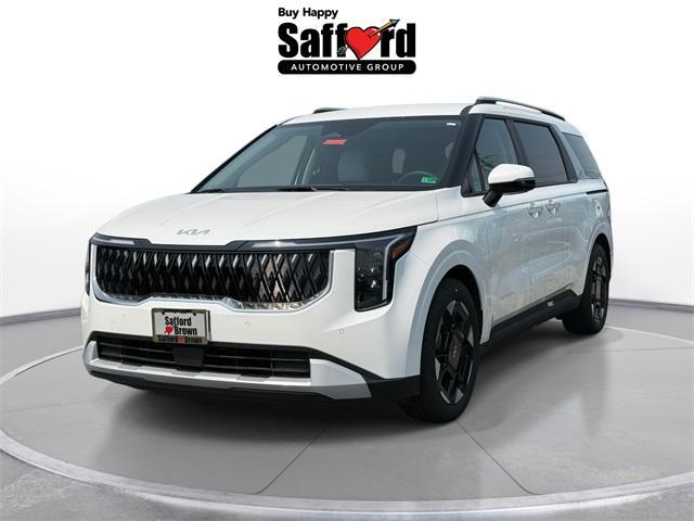Photo of 2025 White Pearl Kia Carnival