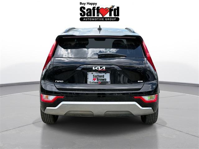 Photo of 2025 Aurora Blue Kia Niro