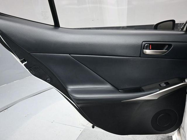 Photo of 2020 Ultra White Lexus IS 300