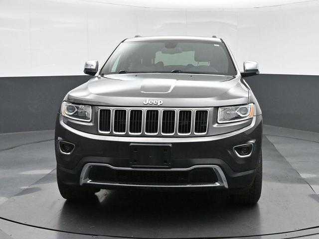 Photo of 2015 Granite Crystal Metallic Clearcoat Jeep Grand Cherokee