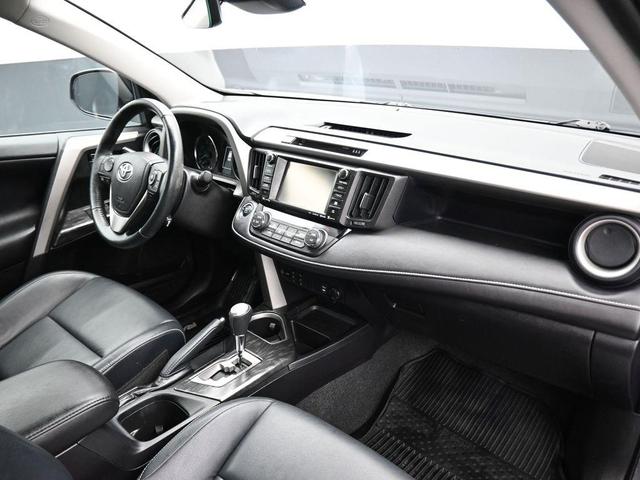 Photo of 2017 Magnetic Gray Metallic Toyota RAV4