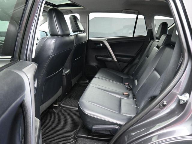Photo of 2017 Magnetic Gray Metallic Toyota RAV4