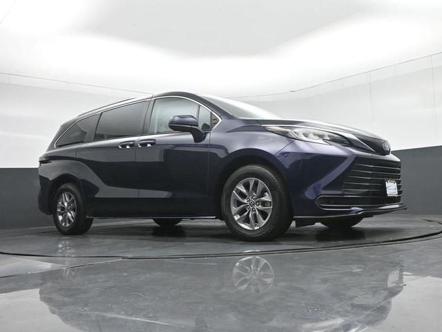 Photo of 2022 Blueprint Toyota Sienna