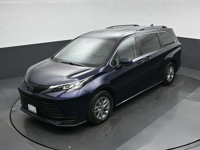 Photo of 2022 Blueprint Toyota Sienna