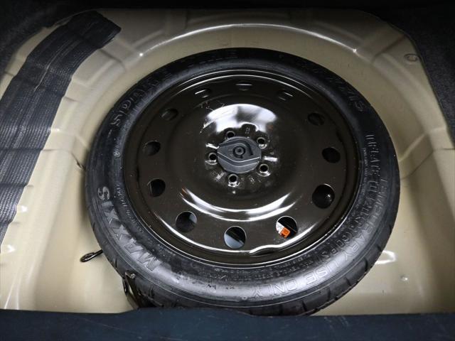Photo of 2017 Magnetic Ford Taurus