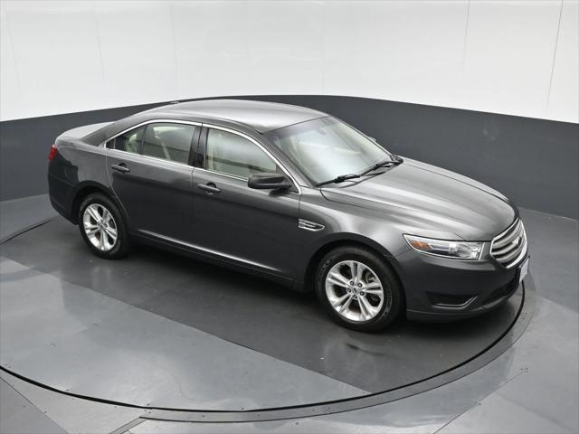 Photo of 2017 Magnetic Ford Taurus