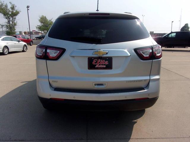 Photo of 2014 Silver Chevrolet Traverse