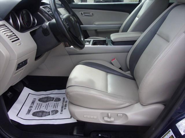 Photo of 2012 Blue Mazda CX-9