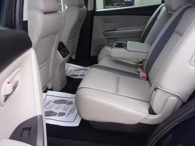 Photo of 2012 Blue Mazda CX-9