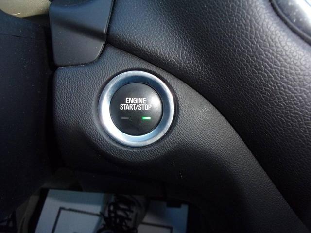 Photo of 2020 Black Chevrolet Equinox