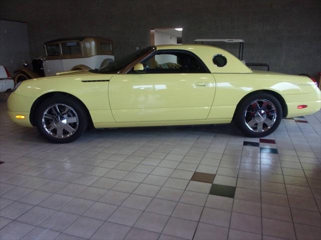 2002 Ford Thunderbird