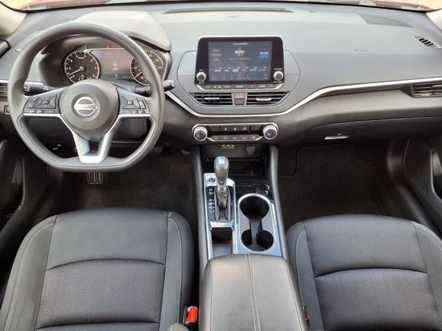 Photo of 2021 Scarlet Ember Tintcoat Nissan Altima
